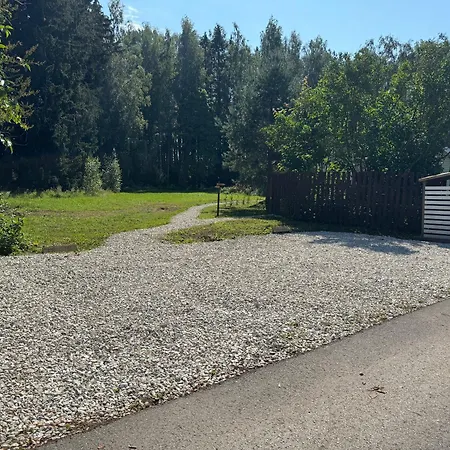 Ratasvaelja Iti Apartman *