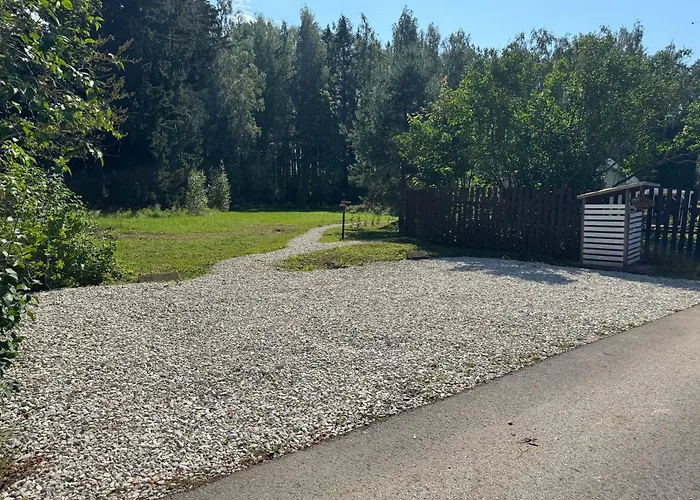 Ratasvaelja Iti Apartment *